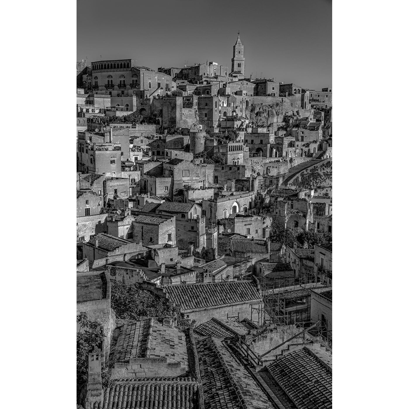 Grotwoningen Matera, zuiden van Italië. Zwart-wit print 2